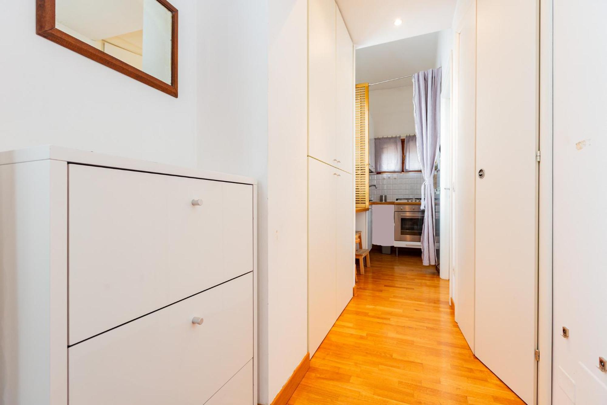 Apartment Ingegnoli1 Bright Floor